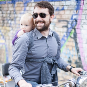 Слингопапы. Как выбрать шарф для мужа?