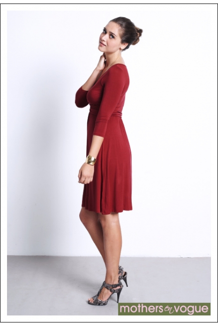 Платье Mothers en Vogue "Wrap Dress", рукав 3/4, цвет гранатовый