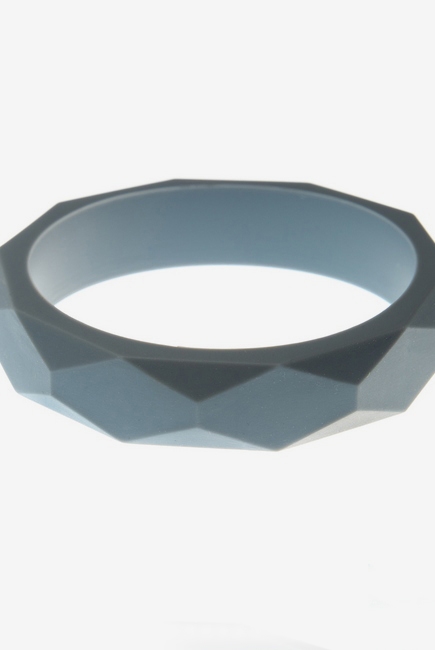 Молочный браслет из пищевого силикона, серый