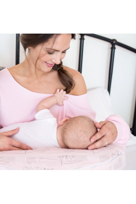Подушка для кормления Bebe Au Lait, Carousel Pink Подушка для кормления Bebe Au Lait, Carousel Pink