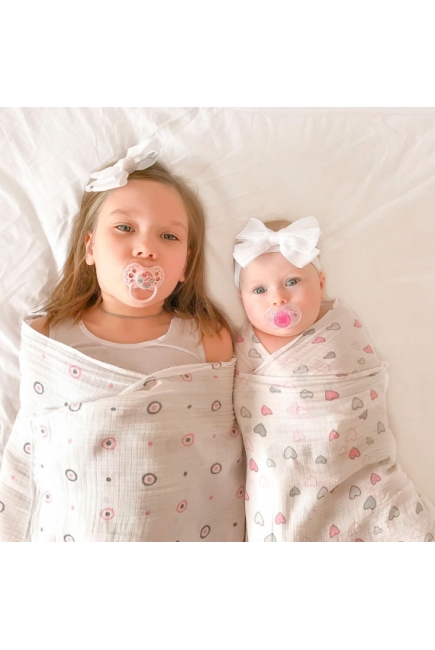 Муслиновая пеленка для новорожденных Adam Stork большая, Pink Hearts Муслиновая пеленка для новорожденных Adam Stork большая, Pink Hearts