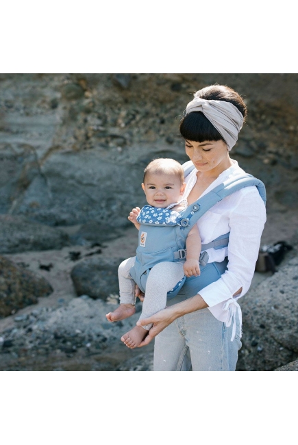 Эрго-рюкзак Ergobaby OMNI 360 - Blue Daises Эрго-рюкзак Ergobaby OMNI 360 - Blue Daises