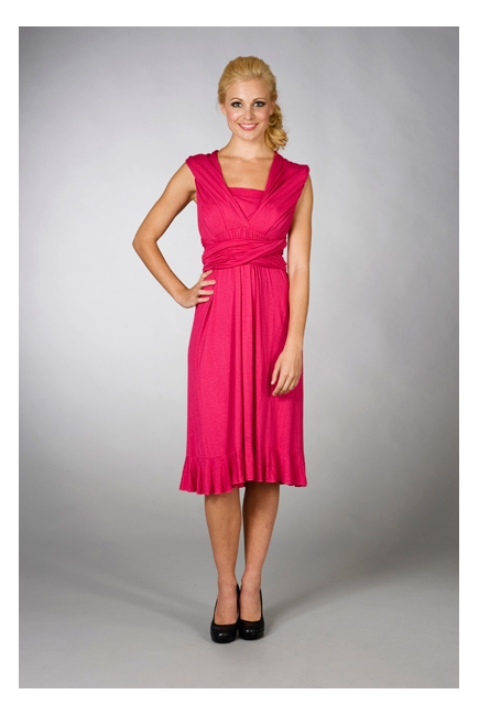 Платье для кормления MaternaLove "Goddess Convertible", цвет фуксия Платье для кормления MaternaLove "Goddess Convertible", цвет фуксия