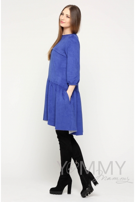Замшевое платье для беременных и кормящих с воланом, ультрамарин