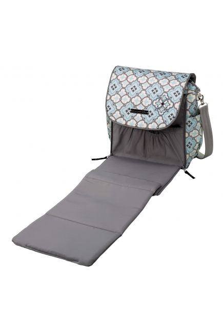 Boxy Backpack: Classically Crete