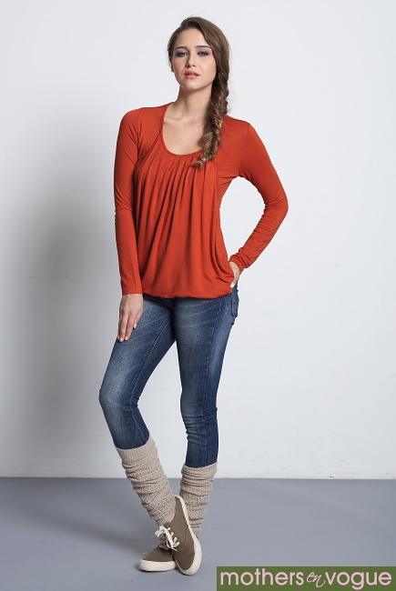 Топ для кормления Mothers en Vogue "Slouchy Pleated LS", цвет "тигровая лилия"