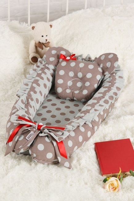Кокон-гнездышко для новорожденных Babynest Polka Dot Duble