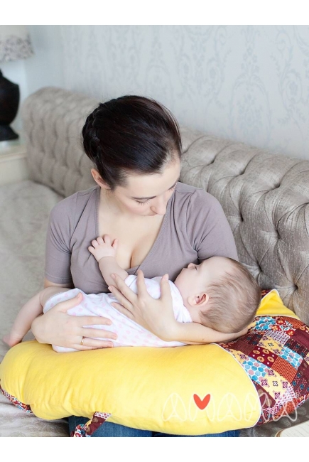 Подушка для беременных и кормящих "Слон Радостный", желтый