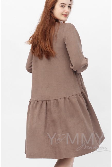 Замшевое платье для кормящих и беременных с воланом, серо-бежевое