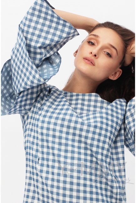 Блуза для кормящих и беременных джинс с воланами на рукавах, голубая в клеточку