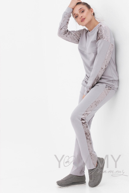 Костюм для беременных и кормящих с отделкой из велюра, серый