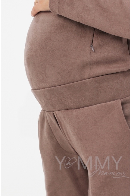 Костюм для беременных и кормящих из замши, цвет серо-бежевый