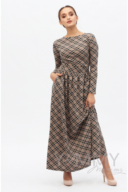 Платье длинное с карманами в бежевую/темно-синюю клетку для беременных