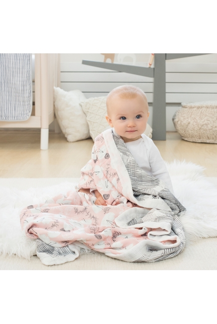 Бамбуковое одеяло Aden&Anais, Pretty Petals