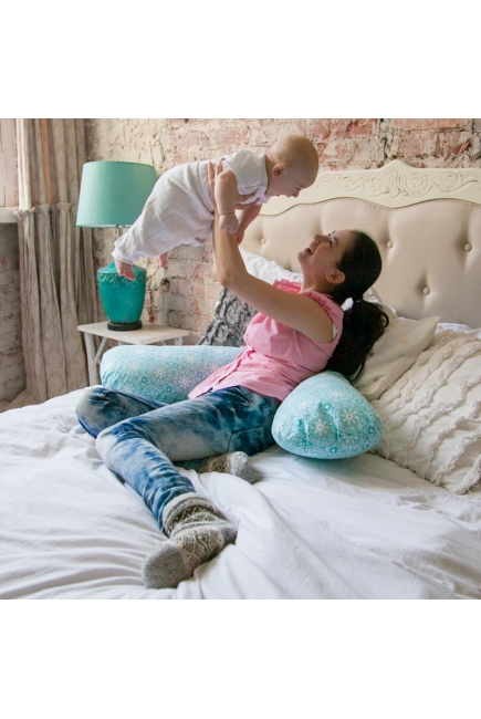 Подушка для беременных и кормящих "Клематис"