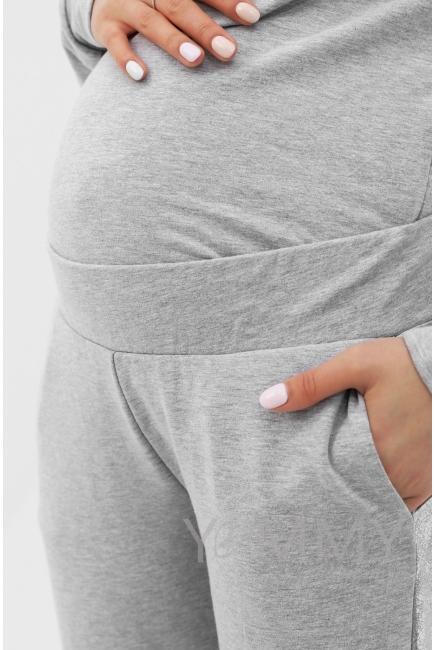 Костюм для беременных и кормящих с серебрянными лампасами