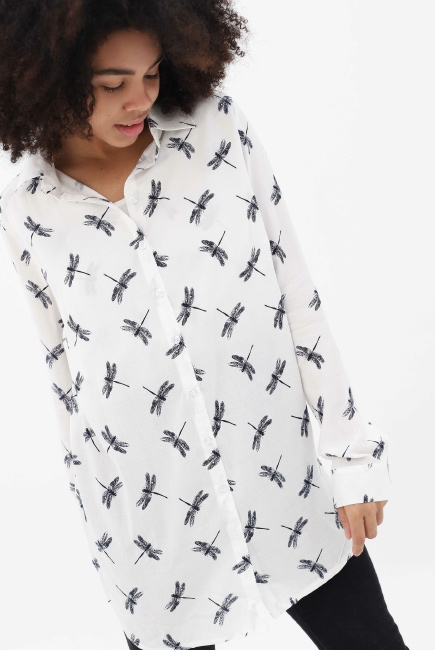 Рубашка для кормящих и беременных со стрекозами, белая