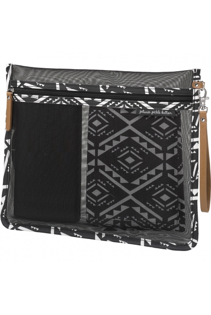 Набор для ухода за ребенком Petunia Take Along Kit: Secrets of Salvador