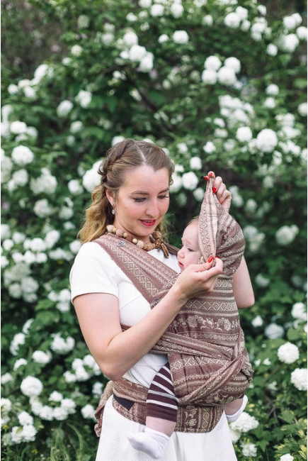 Май-слинг Карауш, Adel Toffee