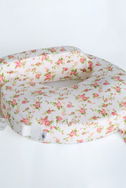 Подушка для кормления Loona эргономичная, Roses