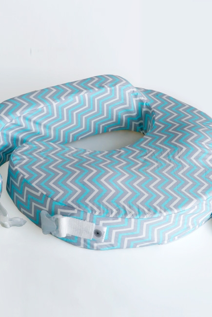 Подушка для кормления Loona эргономичная, Zigzag голубой