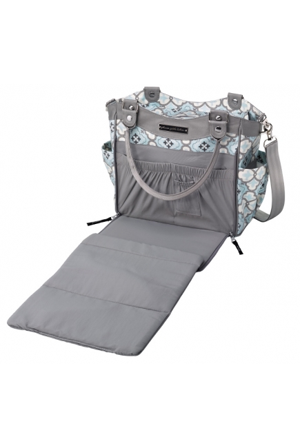 Petunia City Carryall: Classically Crete