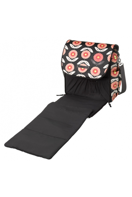 Petunia Boxy Backpack: Happiness in Hamburg