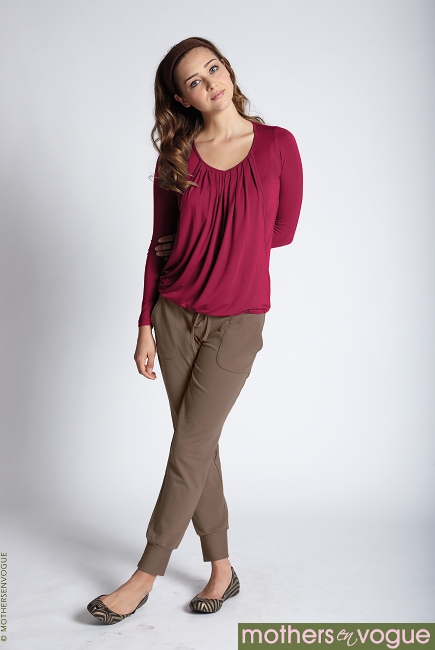 Топ для кормления Mothers en Vogue "Slouchy Pleated LS", цвет вишневый