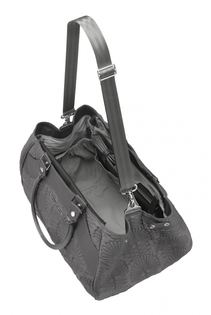 Petunia Wistful Weekender: Champs Elysees