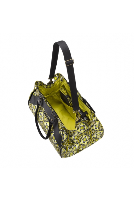 Petunia Wistful Weekender: Graphic Garden