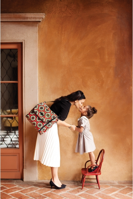 Сумка для мамы Petunia Boxy Backpack: Weekend in Windsor