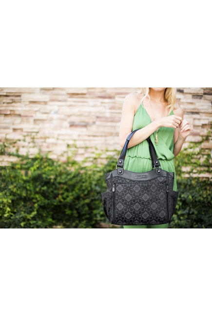 Сумка для мамы Petunia City Carryall: Paris Noir