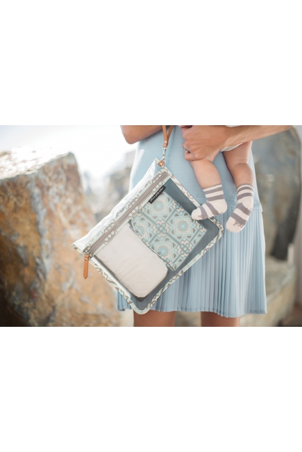 Набор для ухода за ребенком Petunia Take Along Kit: Sleepy Seychelles