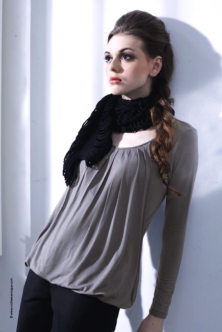 Топ для кормления Mothers en Vogue "Slouchy Pleated LS", цвет серый