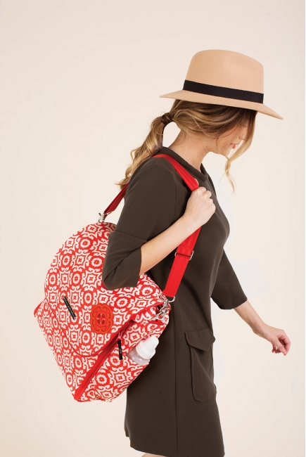 Сумка для мамы Petunia Boxy Backpack: Relaxing in Rimini