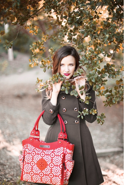 Сумка для мамы Petunia City Carryall: Relaxing in Rimini