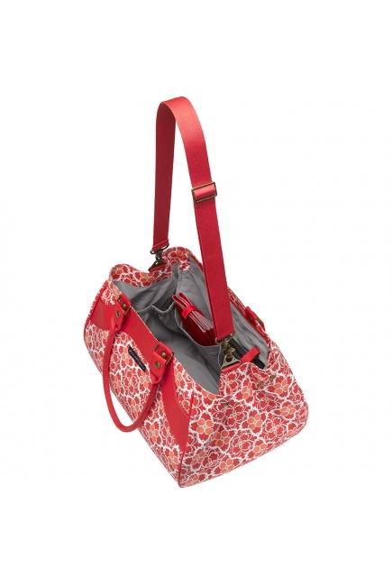 Сумка для мамы Petunia Wistful Weekender: Fire Flower Fields