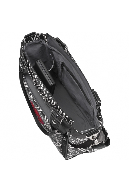 Сумка для мамы Petunia City Carryall: Secrets of Salvador