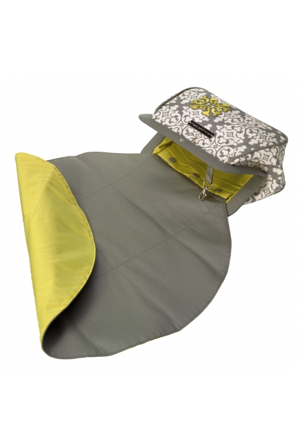 Petunia Cross Town Clutch: Breakfast in Berkshire