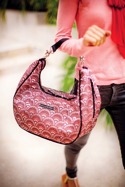 Petunia Touring Tote: Sakura Roll