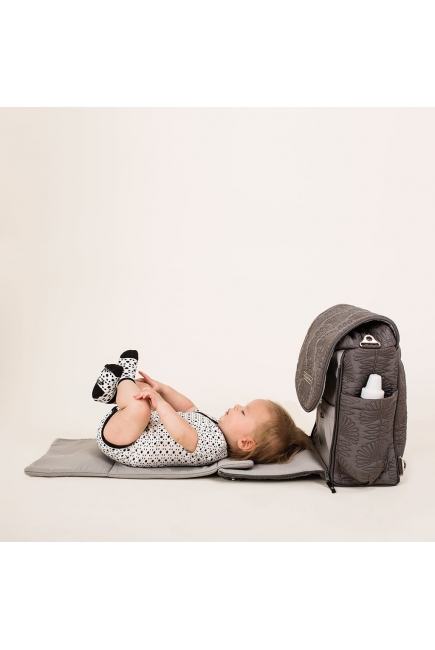 Сумка для коляски Petunia Boxy Backpack: Bedford Avenue Stop