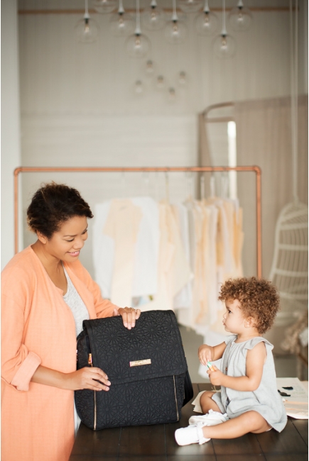 Сумка для коляски Petunia Boxy Backpack: Bedford Avenue Stop