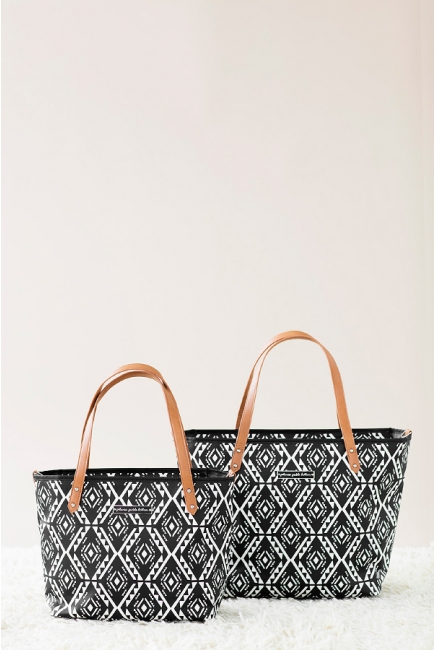 Сумка для мамы Petunia Downtown Tote MINI: Secrets of Salvador