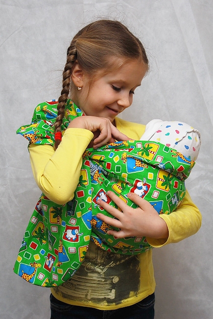 Игрушечный слинг с кольцами Баюшка, зверики на зеленом