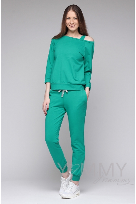 Костюм из футера зеленый