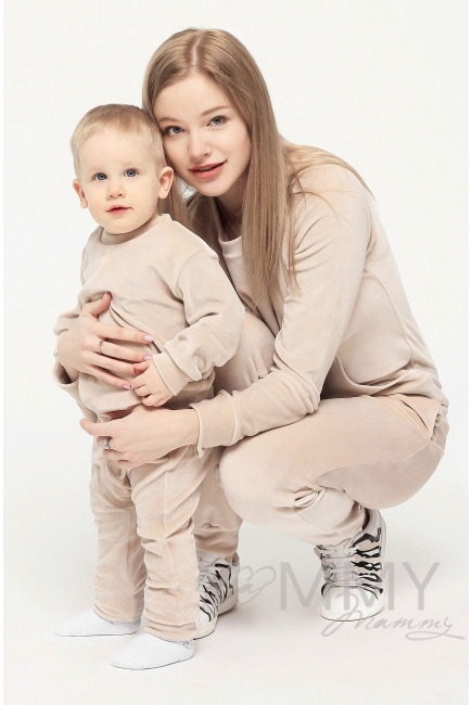 Костюм велюровый «хамелеон» светло-бежевый